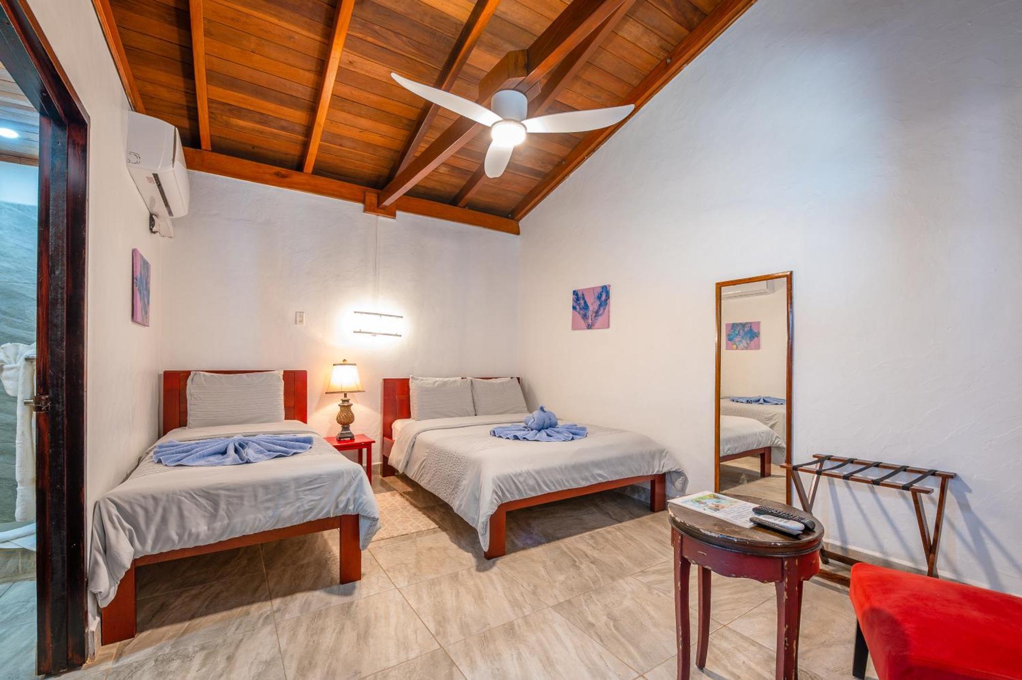 Parrot Cove Lodge Hopkins Luaran gambar